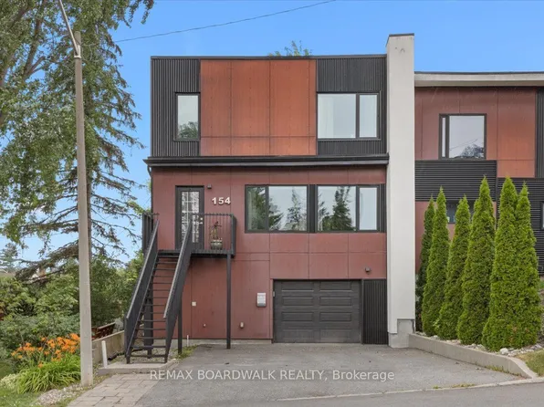 154 Duford St, Ottawa, ON K1L 6Z7