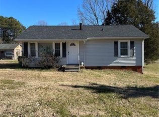 303 Shoaf St, Lexington, NC 27292