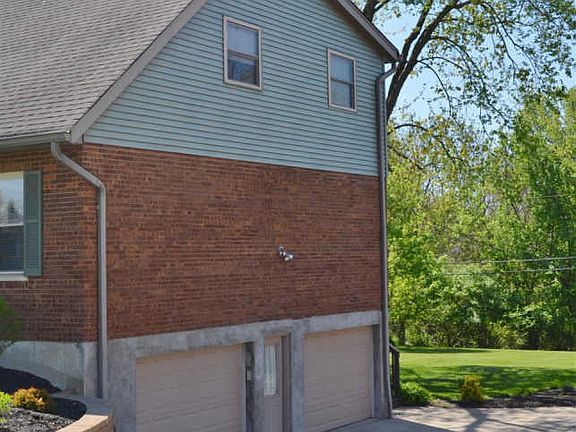 2nd image of 3026 Winding Trails Dr