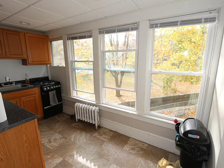 7-9 Weidman Pl #2 — Photo 11
