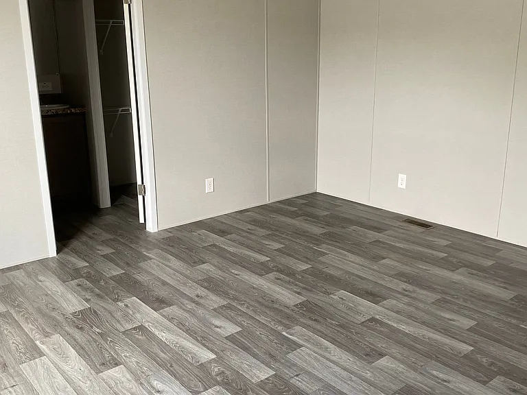 Cedar Terrace — Photo 30