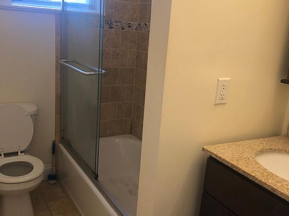 3rd image of 295 Main St #3B