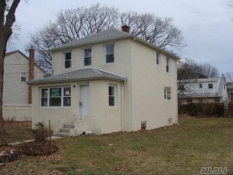 2nd image of 96 Shore Rd