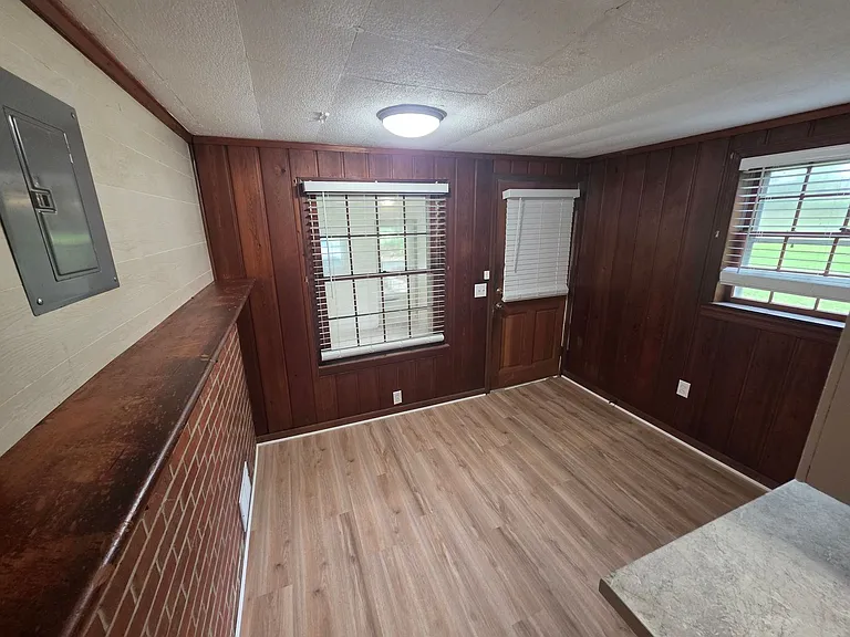 3317 Emory Dr — Photo 17
