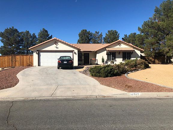 2nd image of 16262 Lake Shore Cv