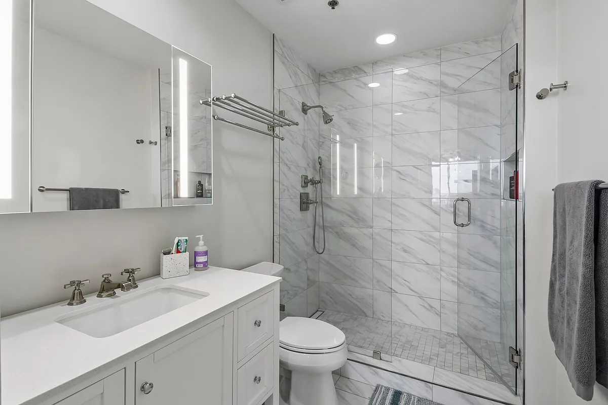 2 bed, 1032 sqft, $2,750 — Photo 4