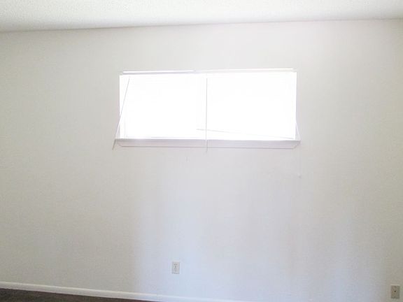 5th image of 3107 Atkinson Ave APT 211