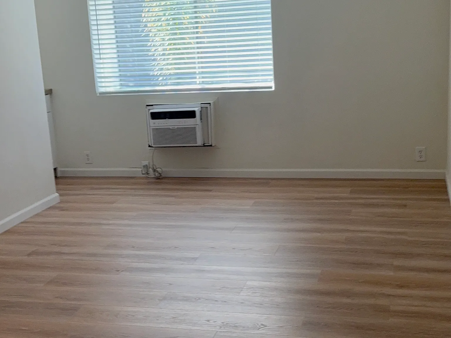 1 bed, $1,950 — Photo 2