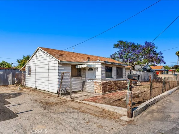 4521 W Watkins Way, Santa Ana, CA 92704
