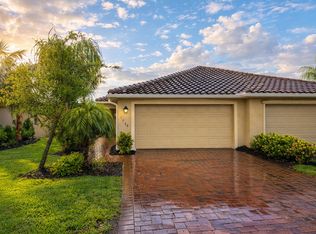 1710 Alameda Dr, Naples, FL 34120