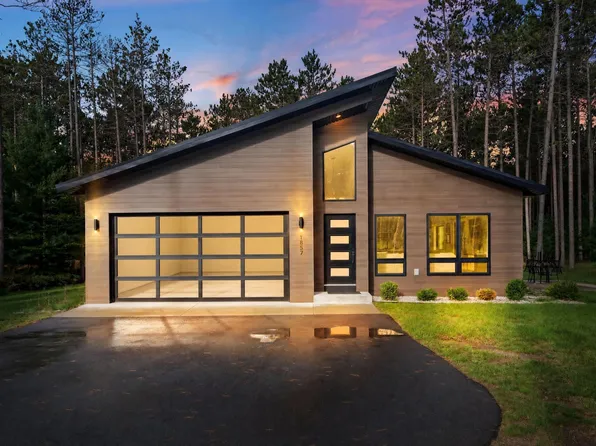 1857 Cascade Trl, Traverse City, MI 49685