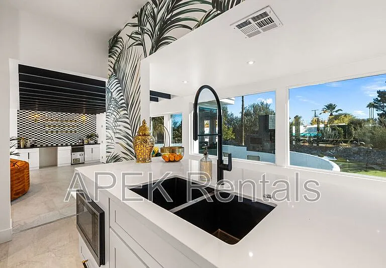 2325 N Girasol Ave — Photo 37