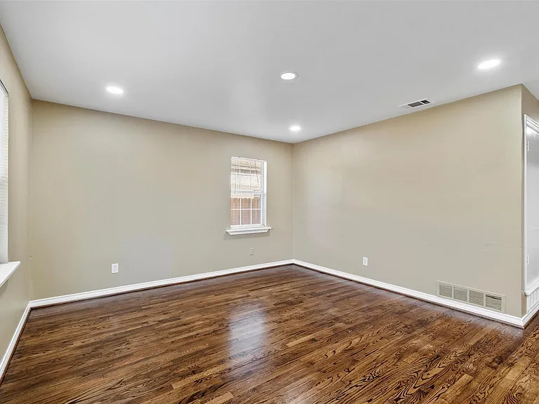 8714 Quinn St #A — Photo 10