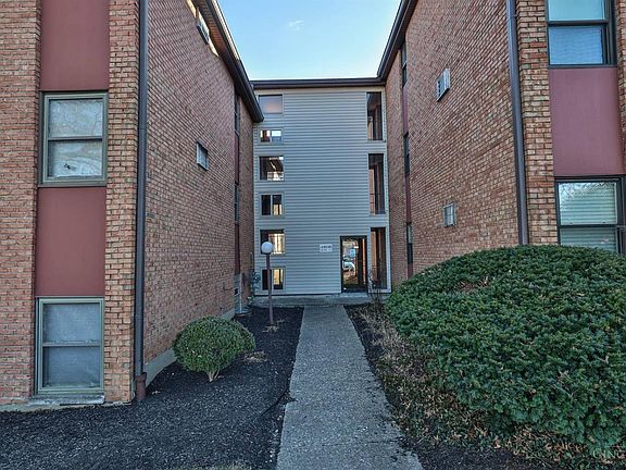 2nd image of 4808 Chalet Dr APT 12