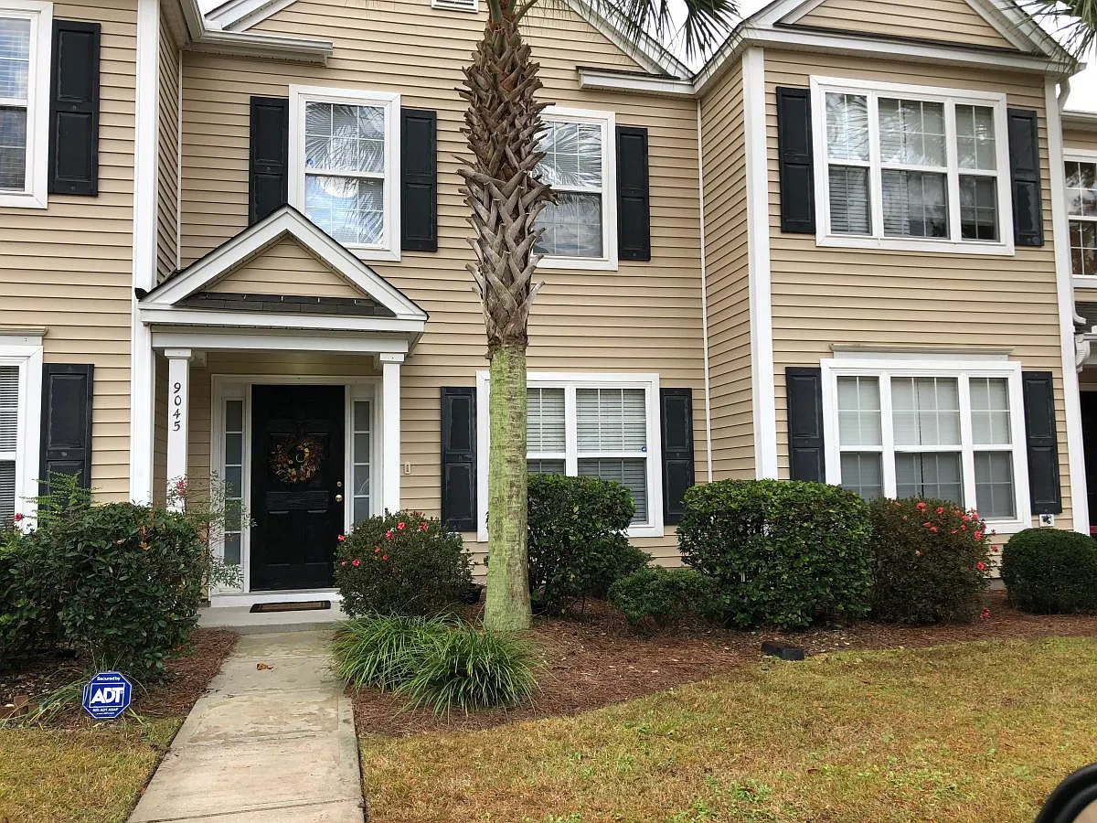 9045 Maple Grove Drive — Photo 1