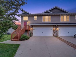 85 N Park Ridge Rd, North Liberty, IA 52317
