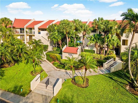 2nd image of 7500 Sunshine Skyway Ln S APT 103