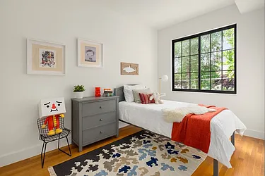 Sold by Park Property Advisors