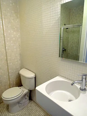 Rented by Keller Williams NYC | media 9