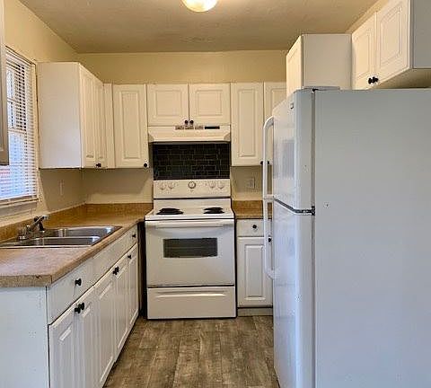 4th image of 5946 Moss Dr