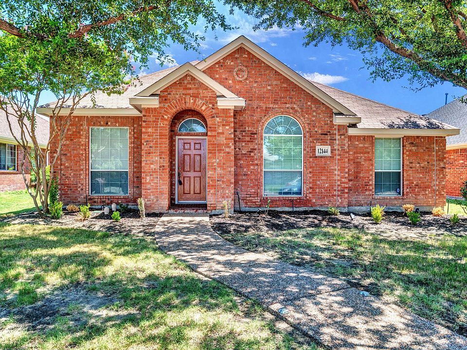 1st image of 12144 Cardinal Creek Dr