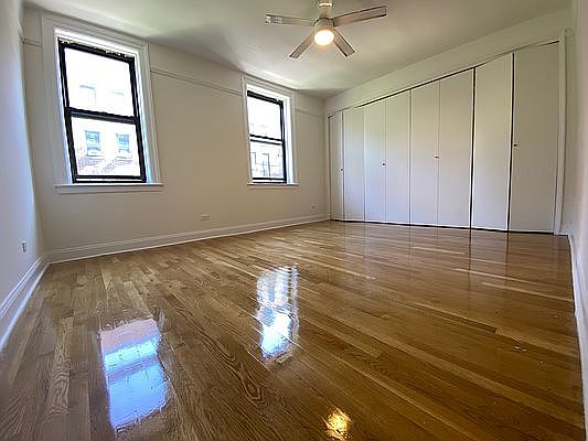 2nd image of 824 W 176th St #3S