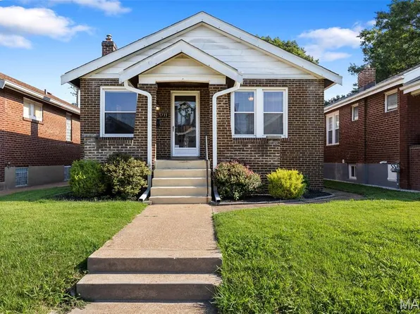 5733 Finkman St, Saint Louis, MO 63109