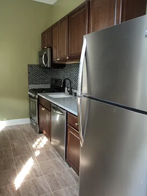 Rented by Sandra K. Pigott, LREB | media 24