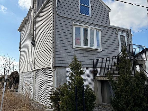 4th image of 308 E 8th Road