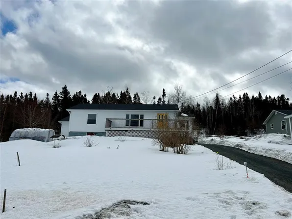 124 Riverside Road E, Glovertown, NL A0G2M0