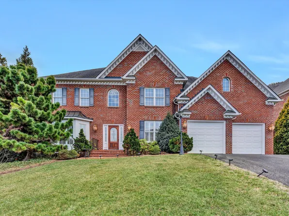 6006 Winnbrook Ln, Roanoke, VA 24018