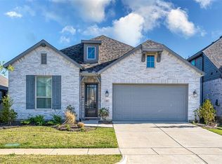 1400 Saddle Ridge Dr, Aubrey, TX 76227
