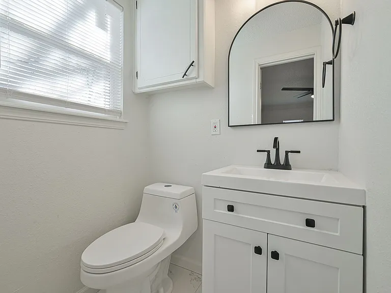 4001 SE 45th St — Photo 15