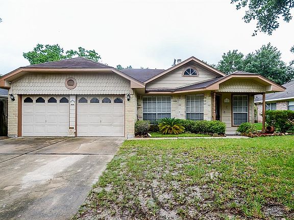 3rd image of 21107 Western Valley Dr