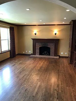 3 bed, 2000 sqft, $7,400 — Photo 2