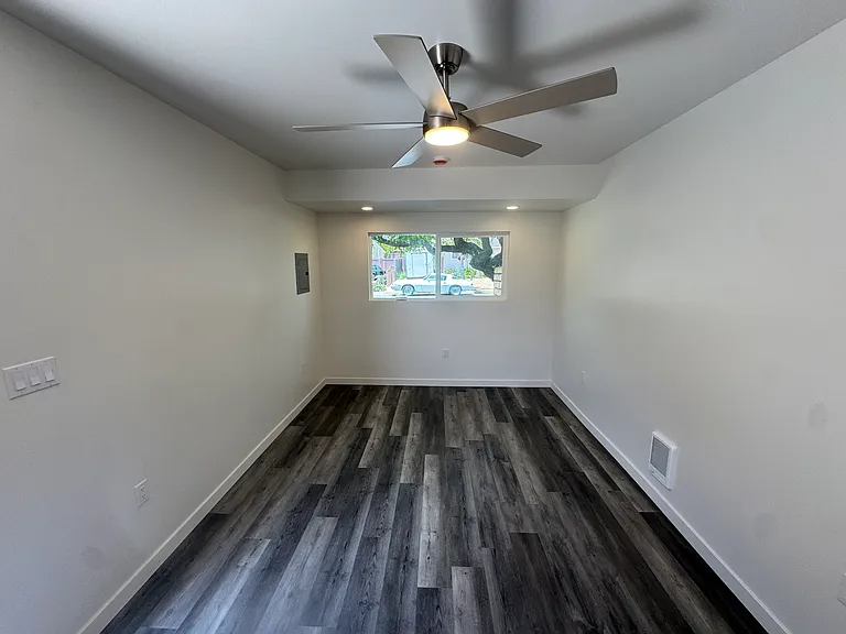 3531 Hatteras Ave — Photo 1