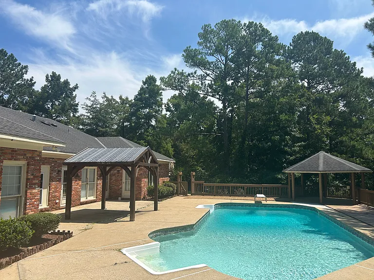 1474 Millington Rd — Photo 4