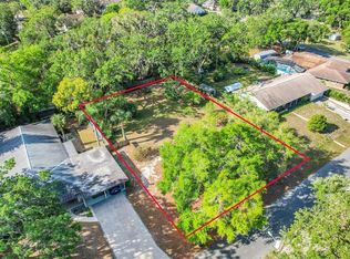 Harcourt Dr, Leesburg, FL 34748