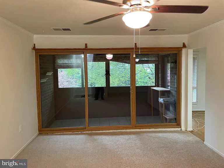 565 Florida Ave #203 — Photo 5