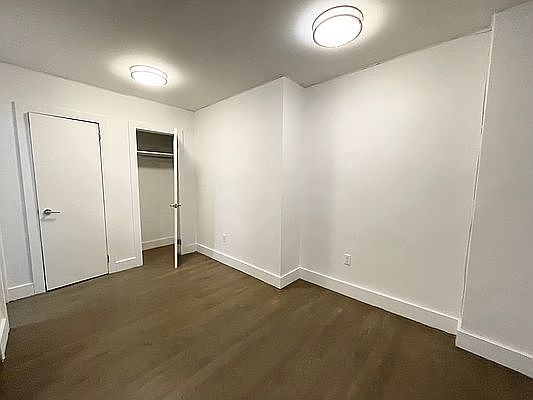 5th image of 3660 Waldo Ave APT 3J
