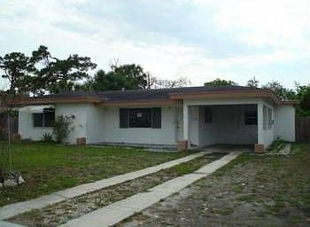 1st image of 621 E Evanston Cir