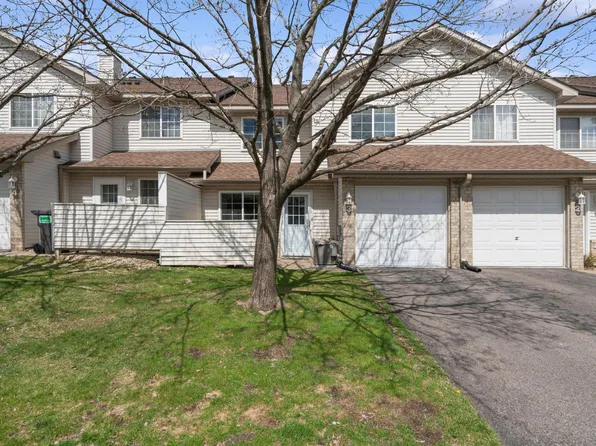 2785 Ranchview Ln N Unit 3, Plymouth, MN 55447