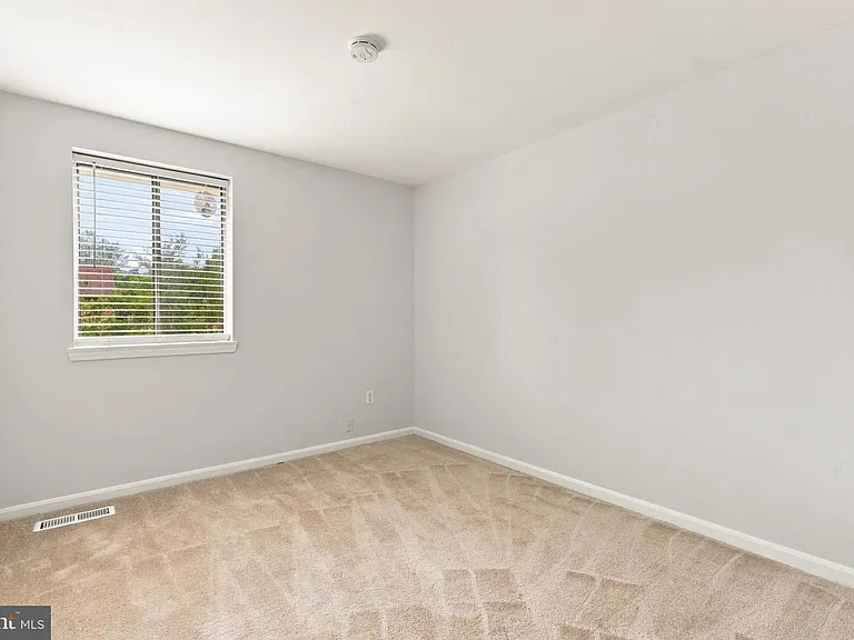 7138 Talisman Ln — Photo 14