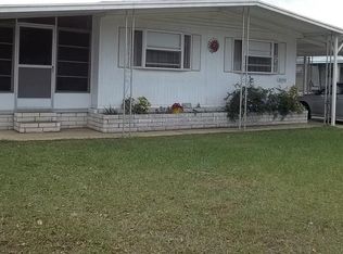 38506 Cone Dr, Zephyrhills, FL 33540