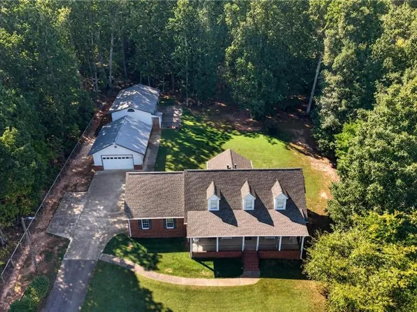 1512 Oak Ridge Rd, Kernersville, NC 27284