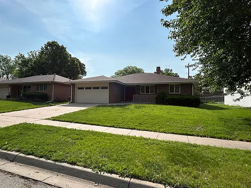 4924 Cresthaven Dr Photo 1