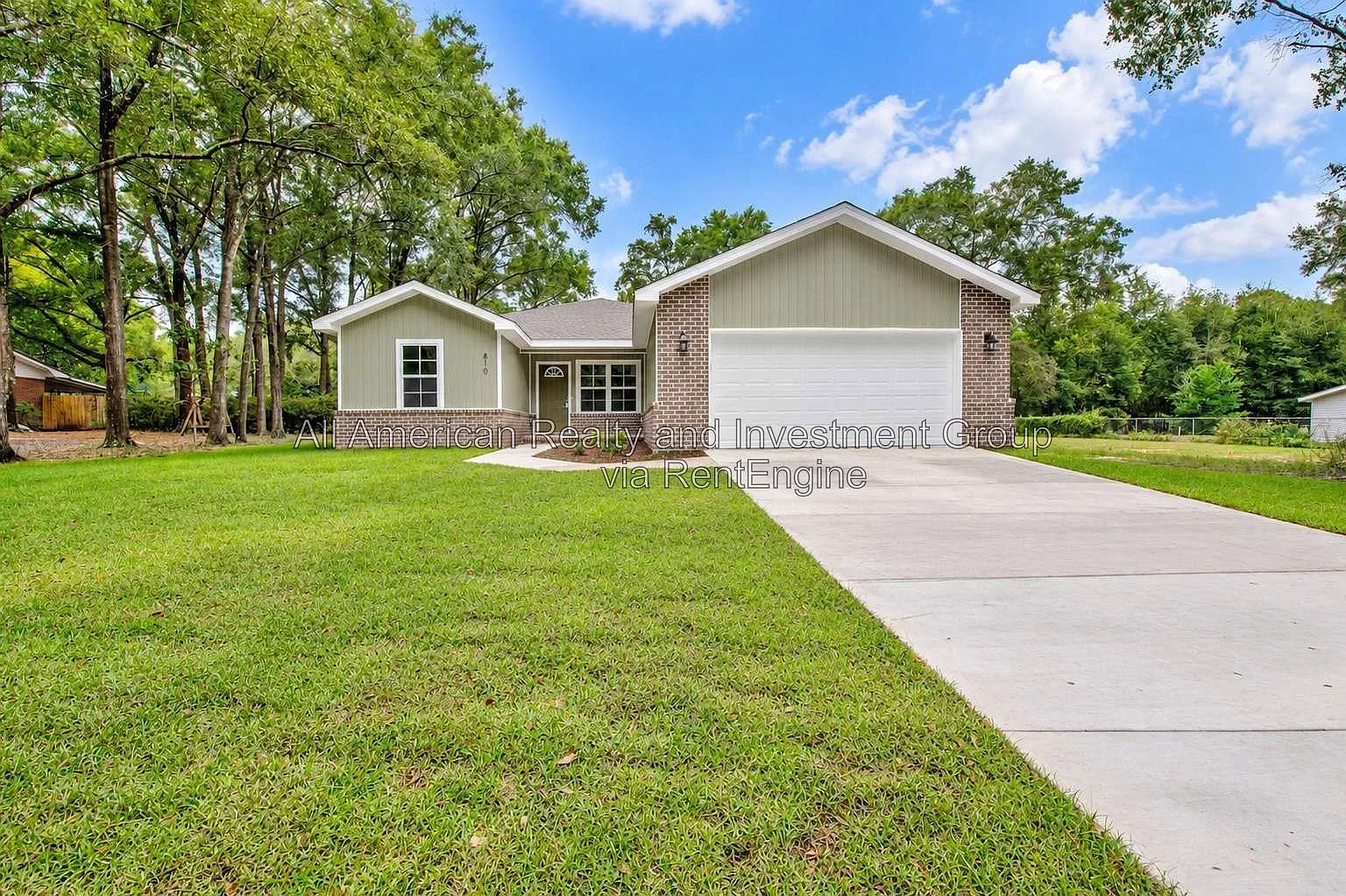 3 bed, 2.0 bath, 1403 sqft, $1,700 — Photo 1