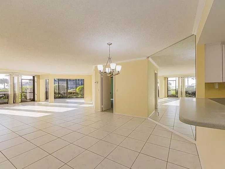 1821 Mooringline Dr #1C — Photo 14