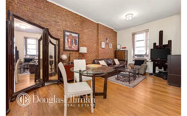Sold by Douglas Elliman | media 10
