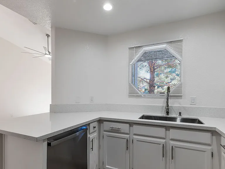 5044 S Rainbow Blvd #203-1 — Photo 15